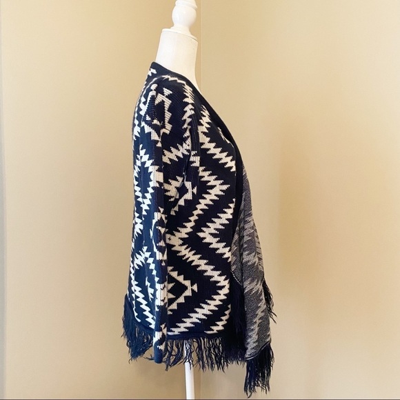 Francesca’s Aztec Fringe Trim Waterfall Drape Cardigan - S/M - Picture 2 of 10